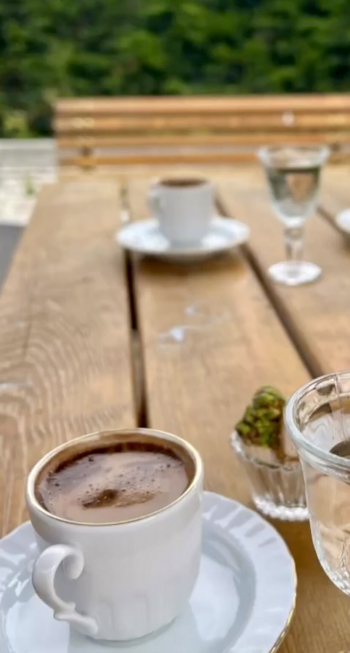 Kahve zararlı mı, faydalı mı? Sever misin?