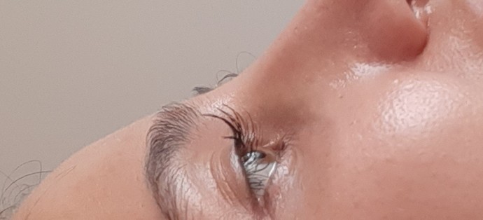 Kirpiklerim Hande Erçelinkine benzemiş mi?