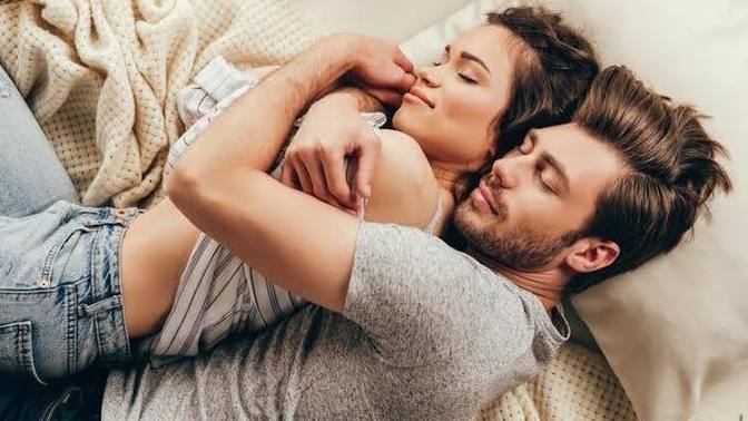 Sevgilin seninle bir gece uyumak istese ne düşünürdün?