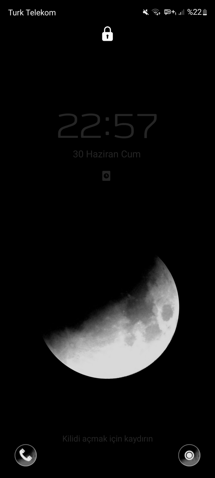 Telefon kilit ekranınızda ne var?