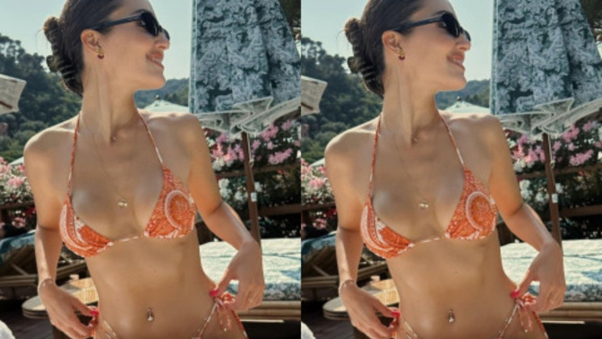 Hande Erçel'in transparan bikinisi güzel mi?