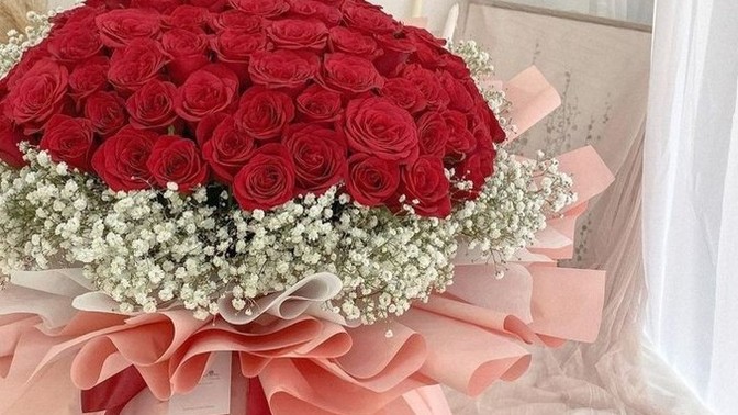 Kız isteme çiçeği büyük gösterişli mi olmalı yoksa küçük kibar mı?