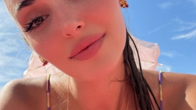 Hande Erçel çok seksi bir kadın değil mi?