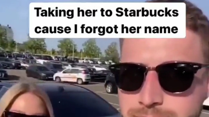 Sevgilisinin ismini unuttuğu için Starbucks'a götüren adamdan olur mu?