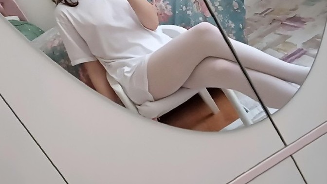 Beyaz çorap giymek çocukça mı?