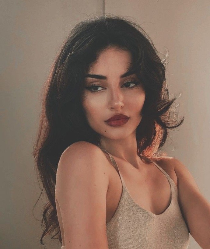 Hangi makyaj guzel durur? kizin guzel olmasi degil makyajina odaklanin😀?