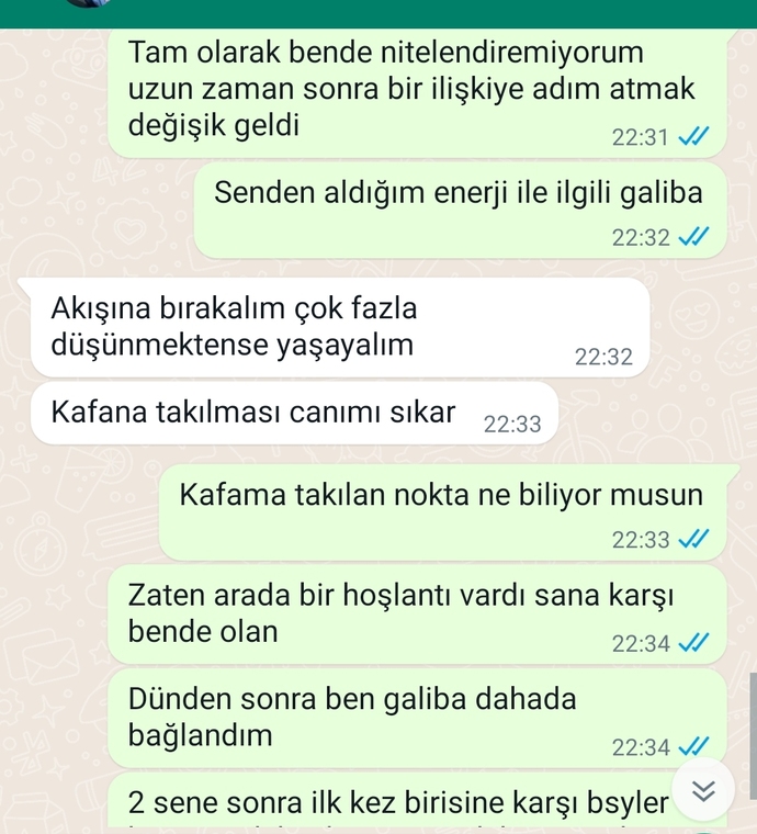 1 aylık tanışma daha yeni sevgililik oldu dün başladık fakat ben böyle yazdım mesajda okuyunca anlarsınız şans vermelimiyim?