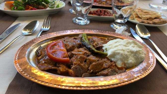 Bu sıcakta hangi yemek yenmez?
