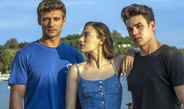 Yepyeni bir hikaye, yepyeni bir dizi... Dönence bu akşam Kanal Dde başlıyor. İzleyecek misiniz?