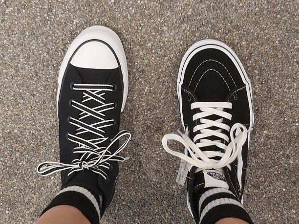 Vans mı converse mi hangisi daha güzel?