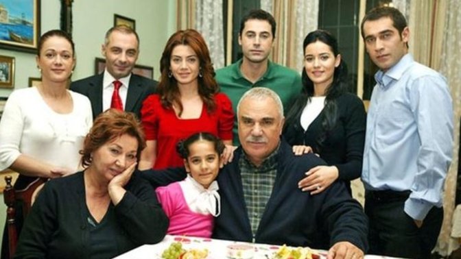 Dizi tekrarı izleyecek olsanız bu hangi dizi olurdu?