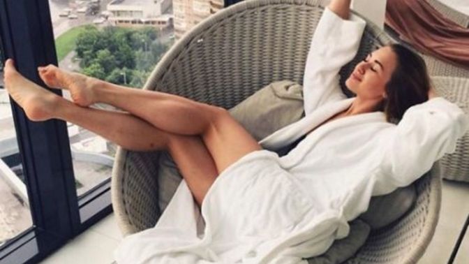 Pürüzsüz cildini hangi ağda çeşidine borçlusun?