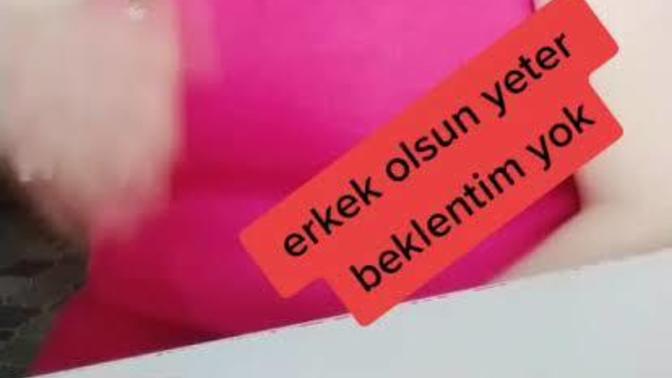 Kadınlar, erkek olsun yeter hepsi aynı nasıl olsa modunda mı? Birisini çok beğense de adım atmıyor?