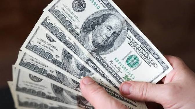 Gariban Askeri Çalışana Yaklaşık 3 Bin TL Zam Yapılırken, Zaten Yüksek Maaş Alan Memura 8 Bin TL Zam Yapılması Adil mi Sizce?