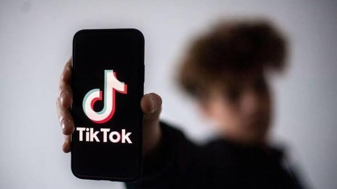 TikTok canlı yayınları üzerinden kazanılan para sizce haksız kazanç mıdır?