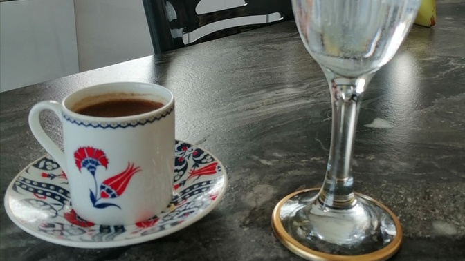 Sabah kahvesi nerede ve kiminle içilir?