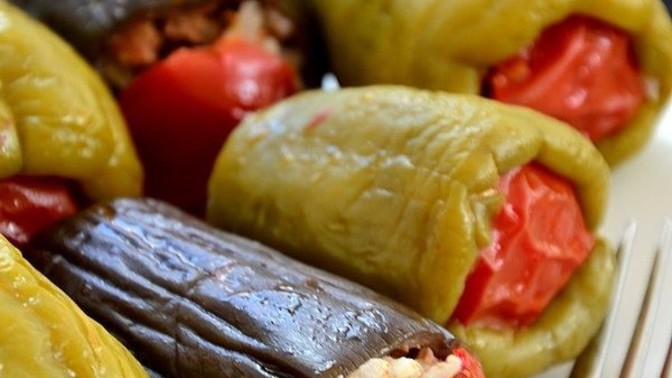 Sabah sabah dolma yenir mi?