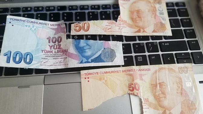 Yırtık ve parçası kayıp paraların değişimi için ne yapmak gerekir?