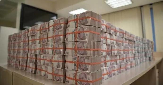 Milli piyango sana çıksa ilk ne yaparsın?