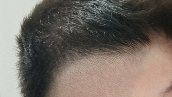 Saçımı kestirdim de, yanları çok mu almış?