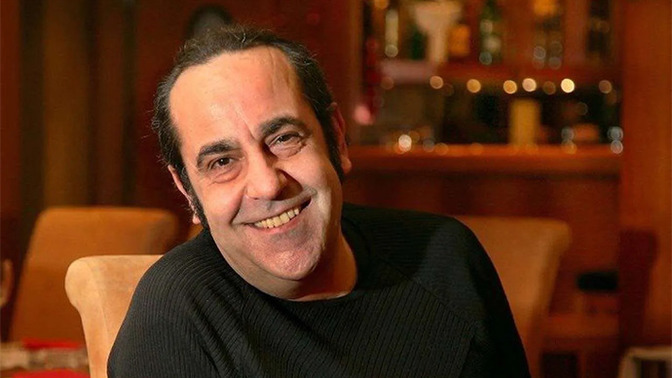 MFÖ grubunun solisti Özkan Uğur 69 yaşında hayatını kaybetti, dizilerini mi daha çok hatırlayacaksınız yoksa müziklerini mi?