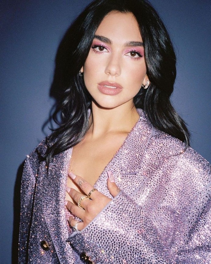 Dua lipa güzel mi?