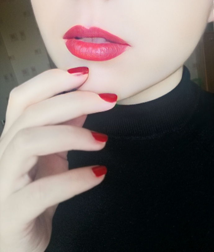 İnce dudaklar dolgu yaptırmalı mı 👄💉?