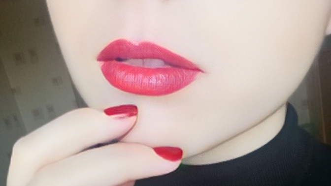 İnce dudaklar dolgu yaptırmalı mı 👄💉?