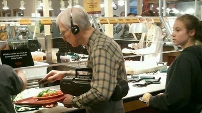 Hiç sıkılmadan dinlediğin şarkılar neler?