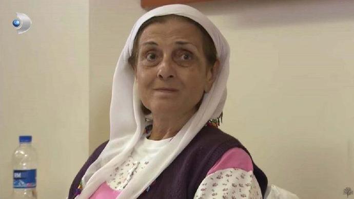 Efsane dizi annelerinden hangisi senin kaynanan olsun isterdin?