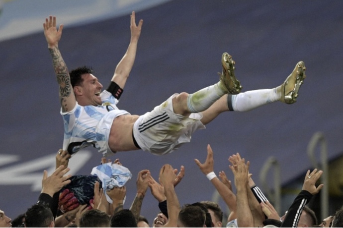 Dünya Kupasından sonra Messi ve Ronaldo rekabeti sizce bitti mi?