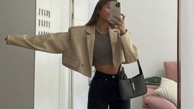 İş yerinde crop giyilir mi?