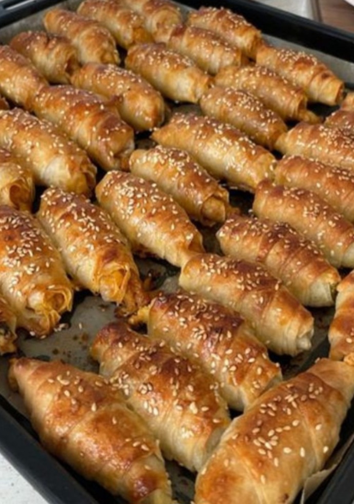 Patatesli börek sever misiniz?
