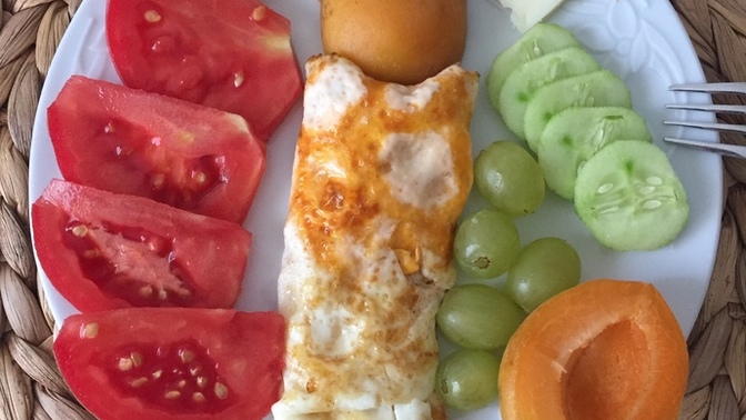 Kahvaltıda meyve yer misiniz?