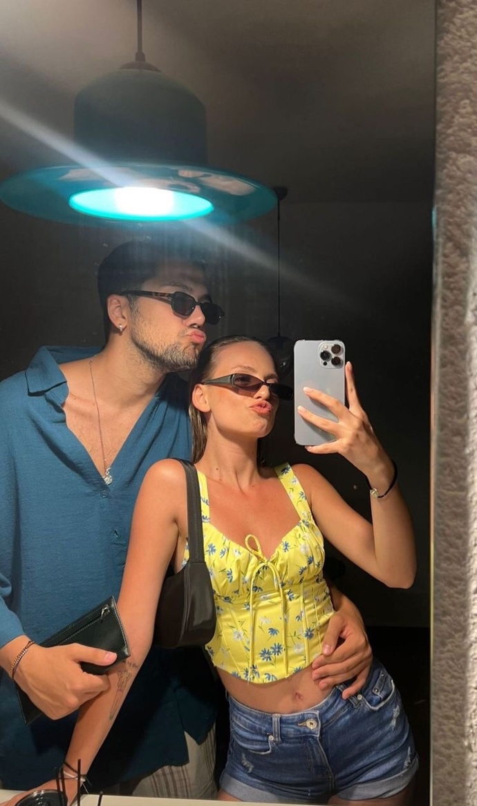 Sevgiliniz telefonunuza bakmak istese verir miydiniz?