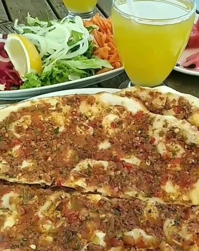 2 lahmacun çok geliyor, 1 lahmacunla doymuyorum. Sizce buna nasıl bir çözüm bulabilirim?