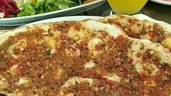 2 lahmacun çok geliyor, 1 lahmacunla doymuyorum. Sizce buna nasıl bir çözüm bulabilirim?