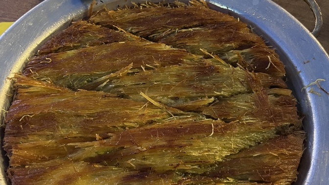Tek başıma yer miyim bu kadar künefeyi?