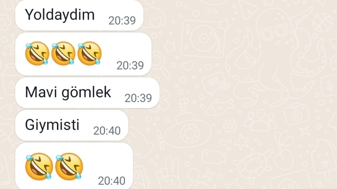 Eşinize/Sevgilinize dikkat kesilen insanlara cevabınız ne oluyor?