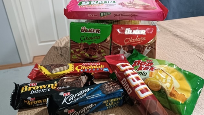 Ben uyumaya geçiyorum var mı demek istediğiniz bir şeylerr?