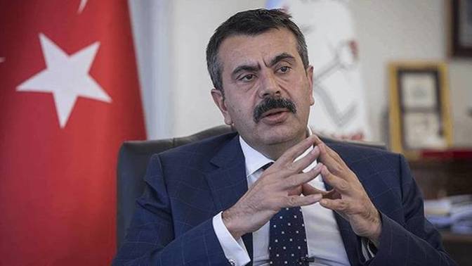 Milli Eğitim Bakanı Yusuf Tekin: Gerekirse kız okulları açabilmeliyiz, dedi, sizce kız okulları açılmalı mı?