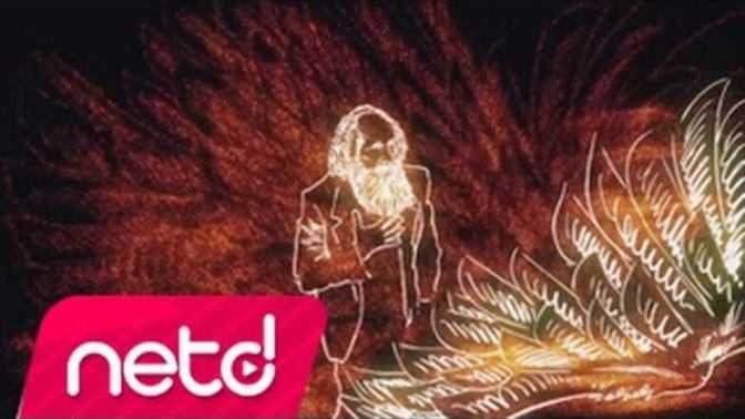 Sesi huzur veren, dinlemeyi sevdiğiniz bi sanatçı var mı?
