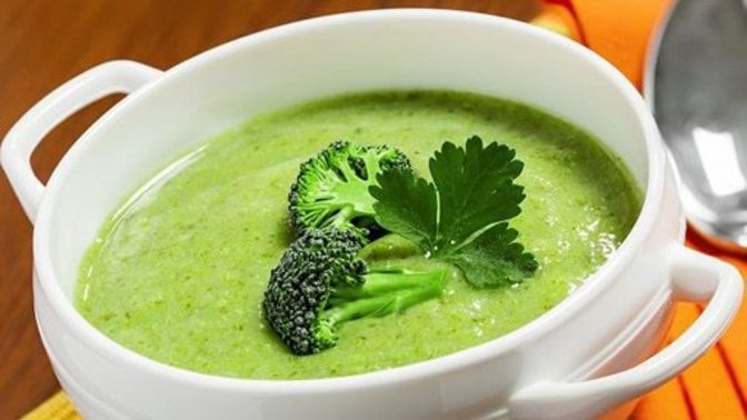 Kremalı brokoli çorbası içtiniz mi?