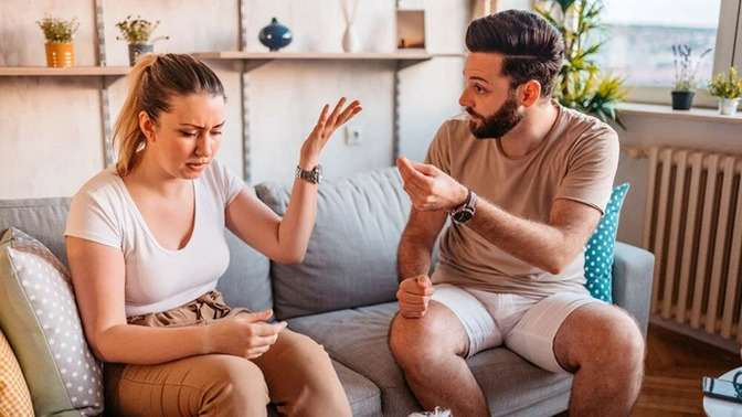 Eşim giyimime karışıyor ne yapacağım?