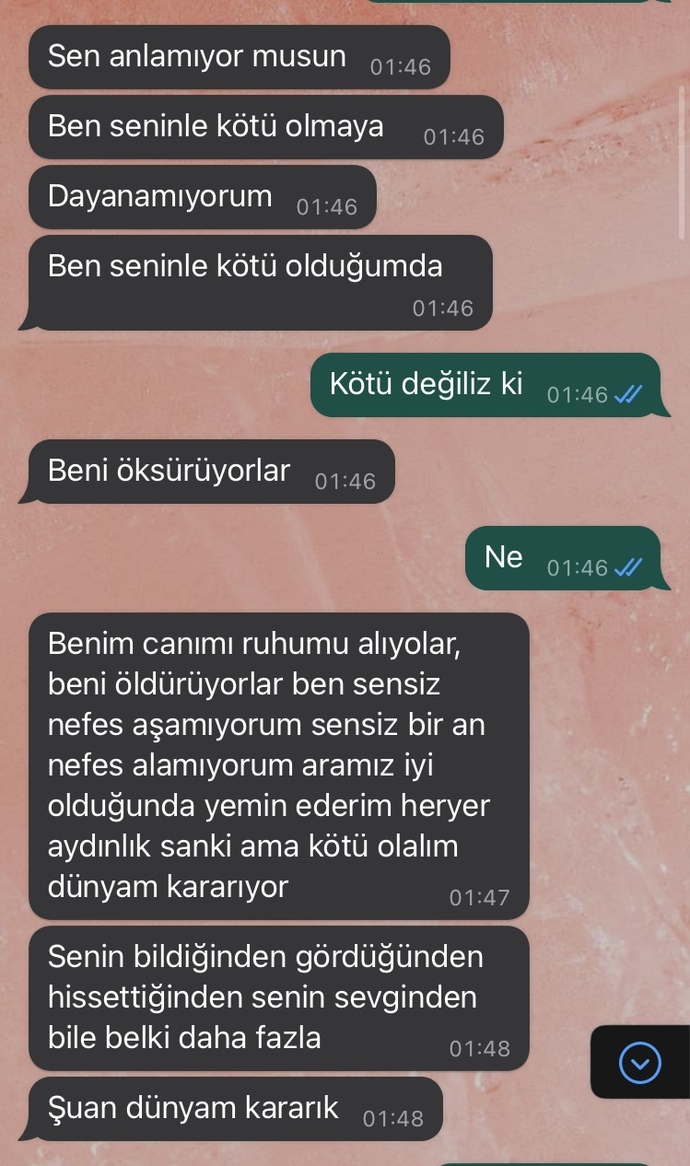 Erkek arkadaşımın sadece kavga ettik ve ben yalnız kalmak istedim diye böyle yapması normal mi?