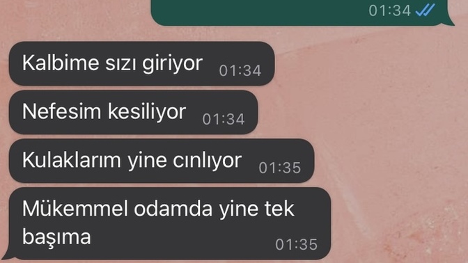 Erkek arkadaşımın sadece kavga ettik ve ben yalnız kalmak istedim diye böyle yapması normal mi?