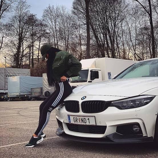 Her kız BMWye düşer mi?