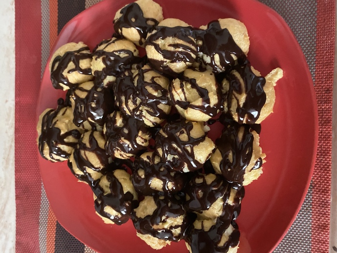 Profiterol seven var mı?