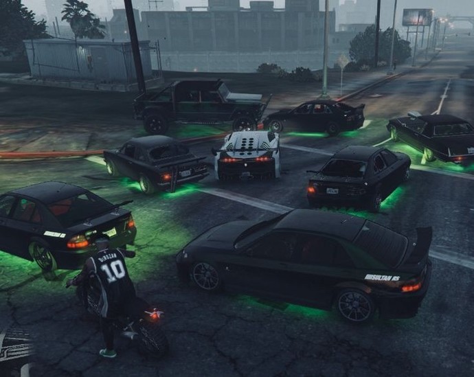 GTA 5 oyununda pahalı araçlarınız bulunuyor mu?