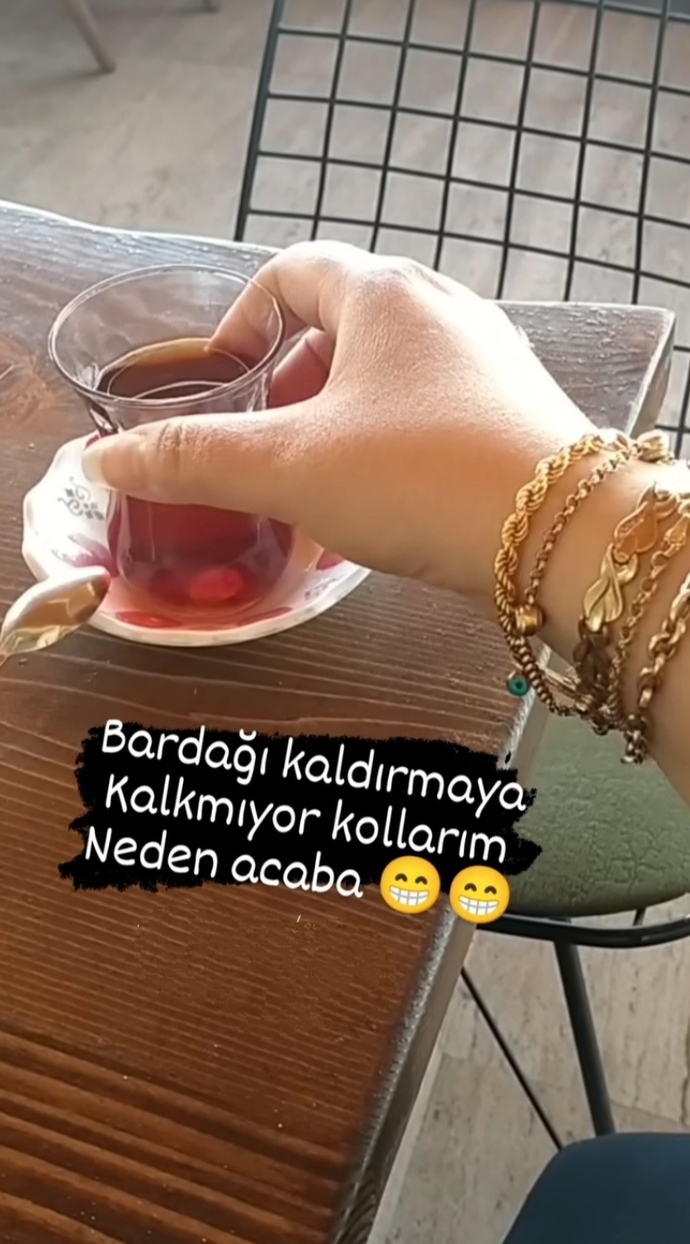 Bardağı kaldırmaya kalkmıyor kollarım neden acaba?